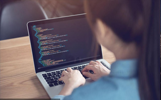 如东 api php源码,下载的php源码怎么运行呢？